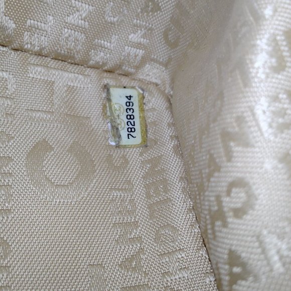 Chanel East West Chocolate Bar Patent Leather Handbag Yellow - Picture 9 of 9